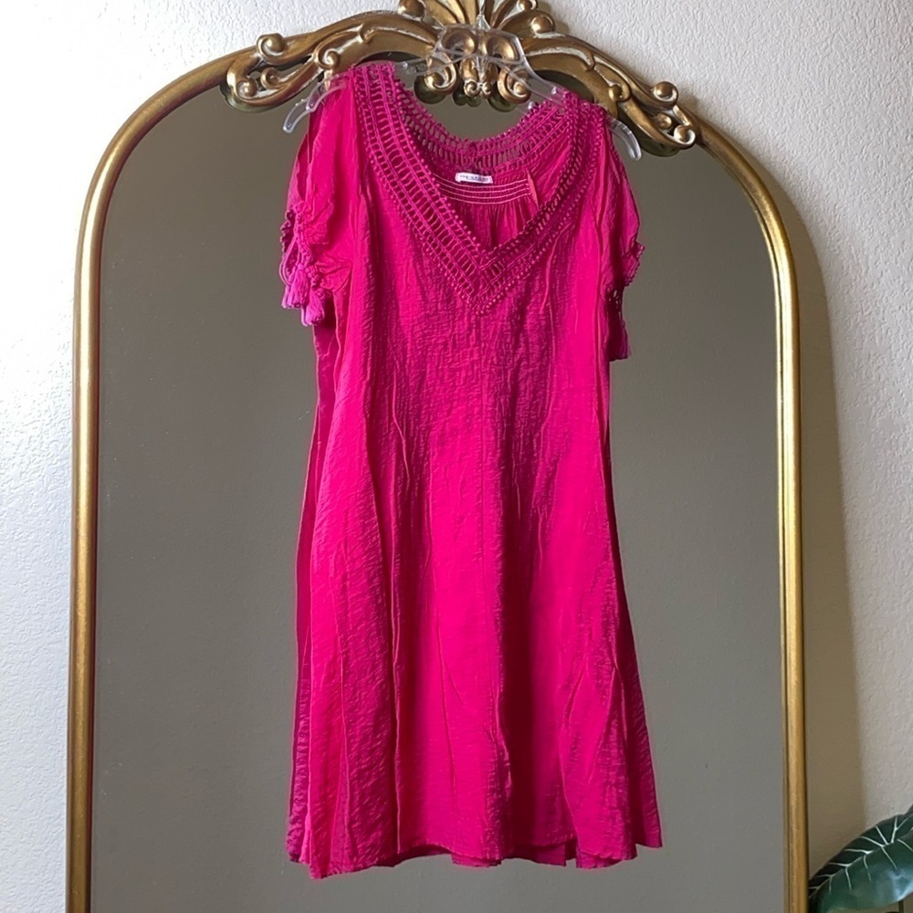 Robin Piccone Pink Dress flowy fabric and intricate crochet detailing Size L - Picture 2 of 8